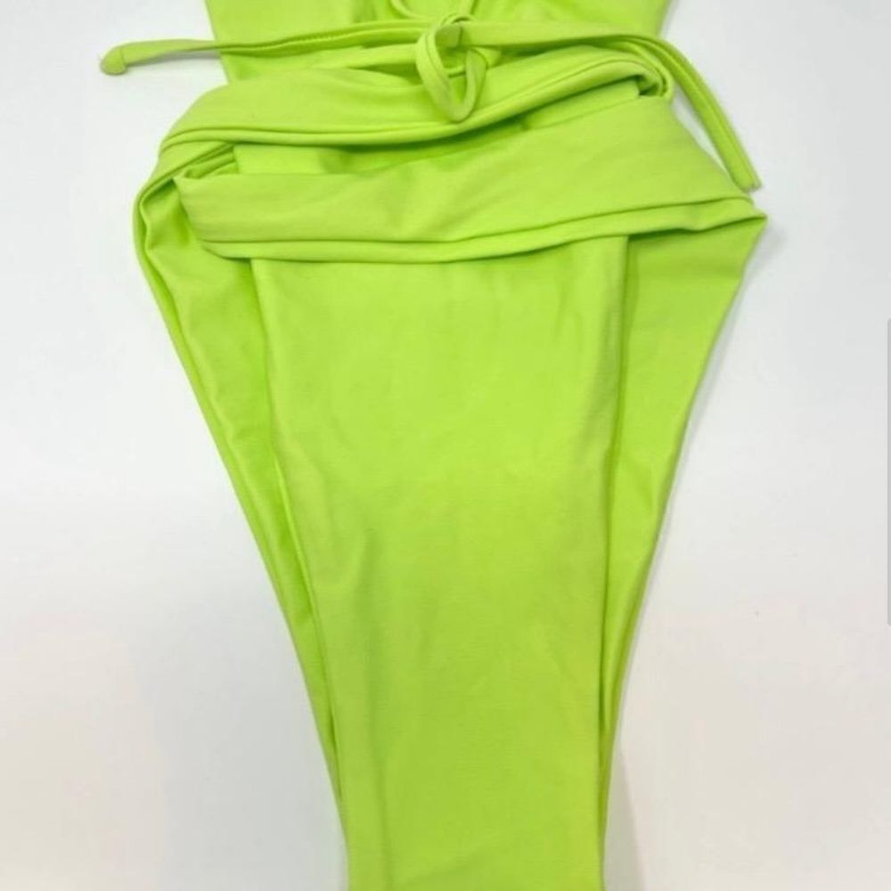NWOT Free People X Mare Perpetua The Essential One piece Swimsuit XSmall - Picture 6 of 9